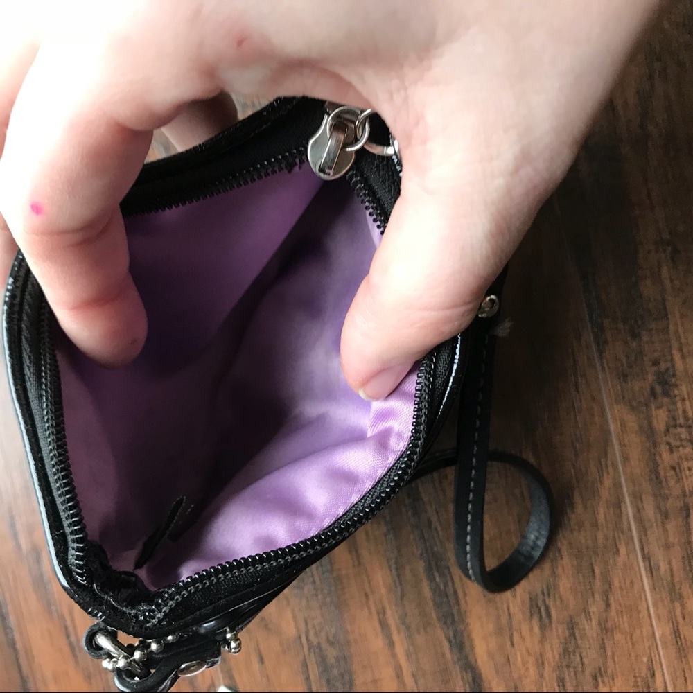 Coach wristlet - Picture 3 of 4
